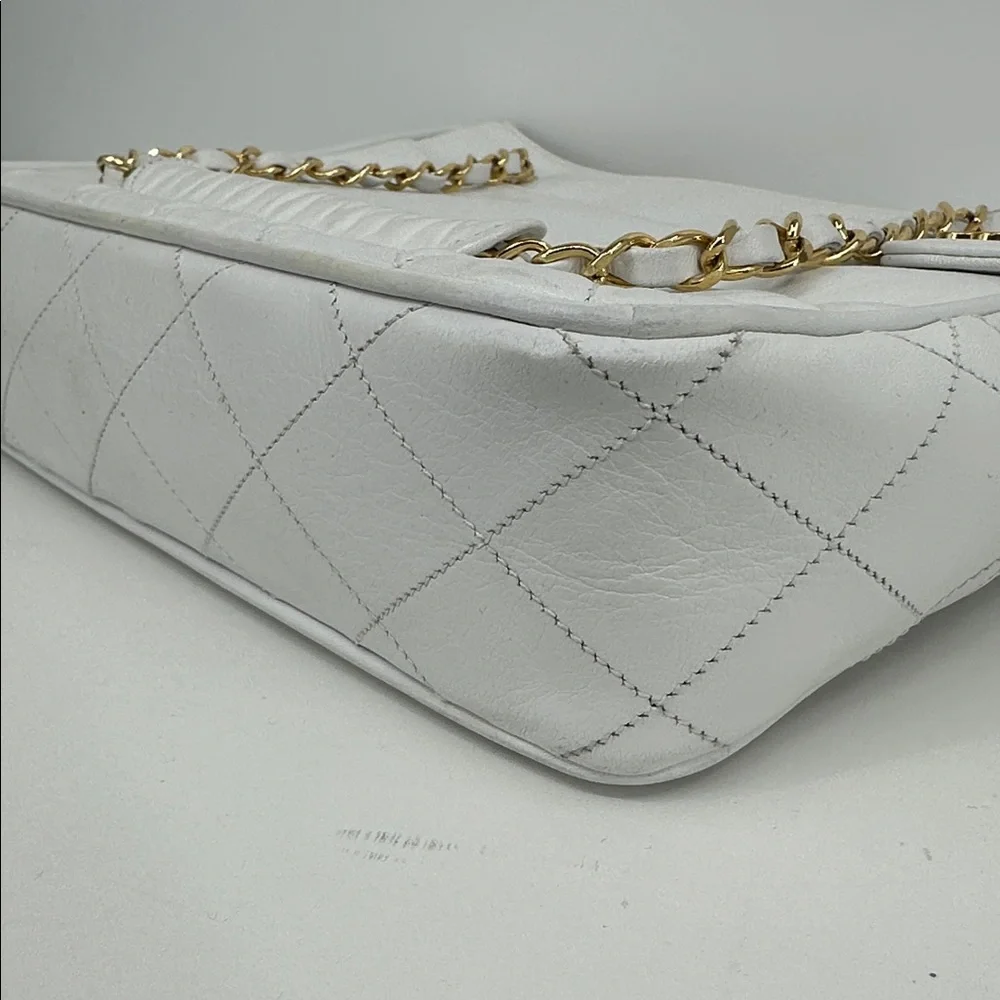 Authenticated CHANEL Quilted Shoulder Bag- White - Picture 13 of 16